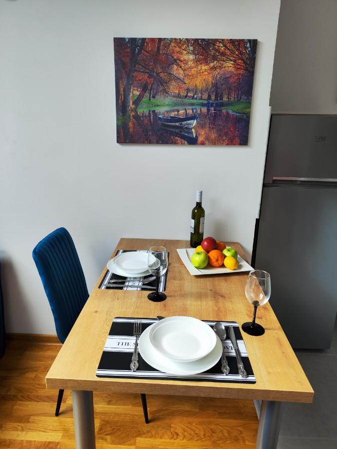Zvezdara Blue Star Apartment Beograd Ngoại thất bức ảnh
